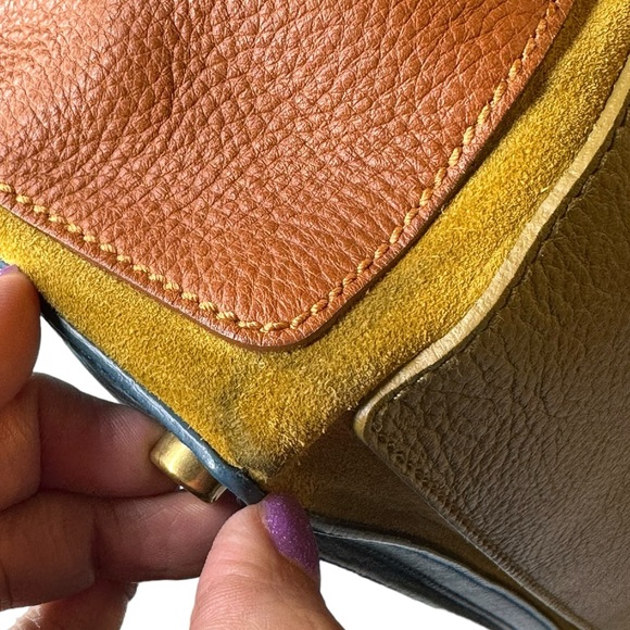 94 Saint Laurent's YSL Muse Multicolor Leather Handbag - Picture 10 of 16